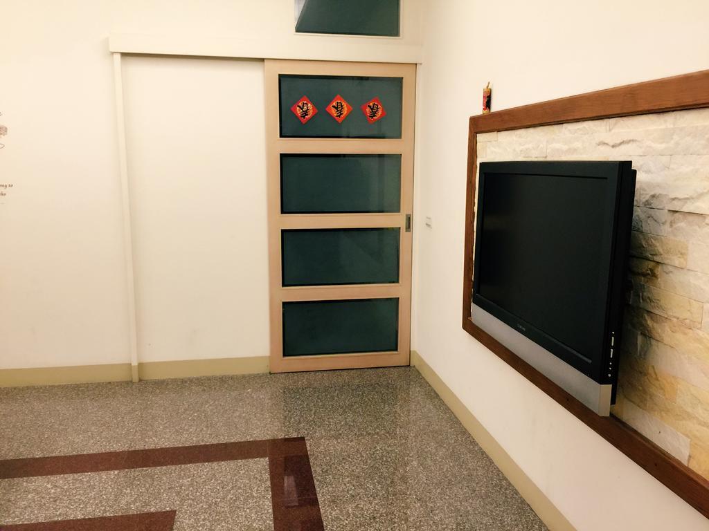 Fall In Love Karuizawa Hostel 埔里 エクステリア 写真