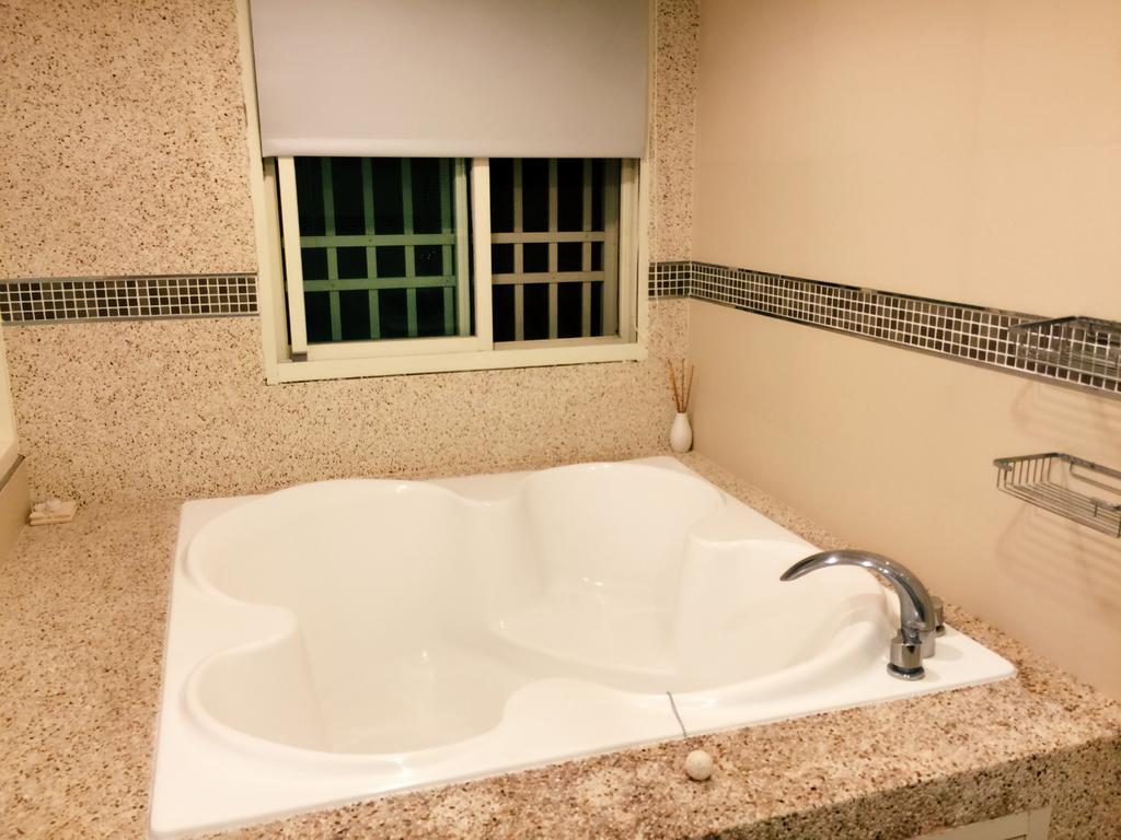 Fall In Love Karuizawa Hostel 埔里 エクステリア 写真